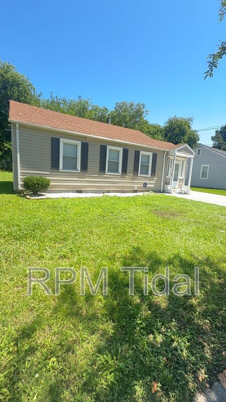 3030 Westminster Ave in Norfolk, VA - Building Photo - Building Photo