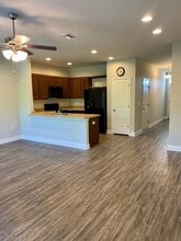 5852 Callaway Cir in Panama City, FL - Building Photo - Building Photo