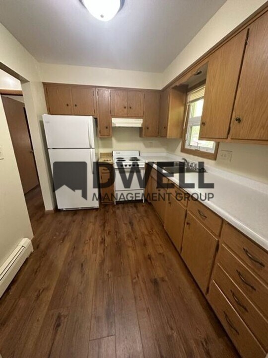 1329 6th Ave SE in Rochester, MN - Building Photo