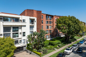 The Colony at Westwood, 1440 VETERAN AVE.LA in Los Angeles, CA - Building Photo - Building Photo