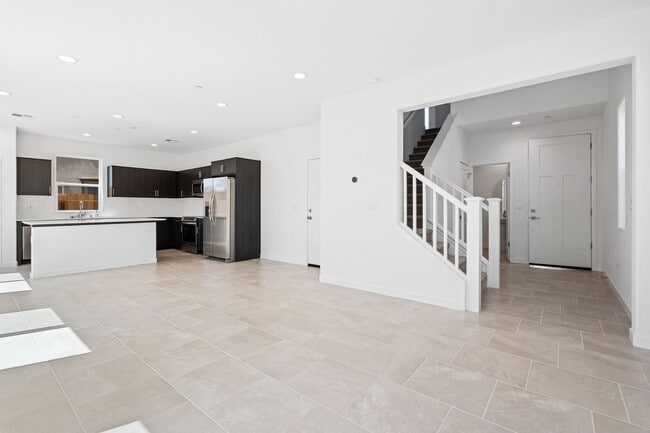 11148 N La Brisa Dr in Fresno, CA - Building Photo - Building Photo