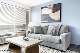 50 Morgan St N, Unit 1107 in Hartford, CT - Building Photo