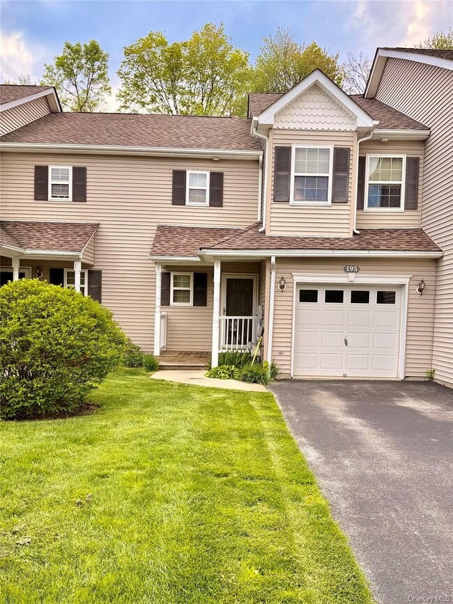 property at 195 Pinebrook Dr