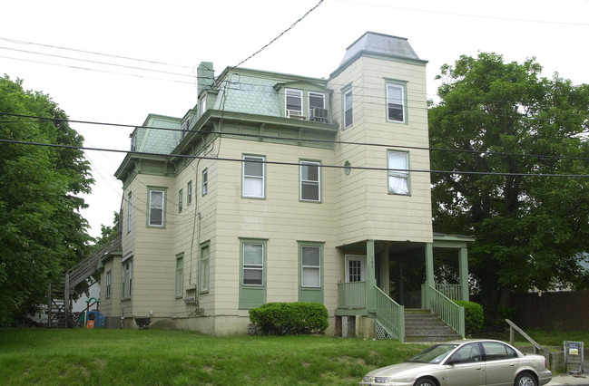 160 Chelsea Ave in Long Branch, NJ - Foto de edificio - Building Photo