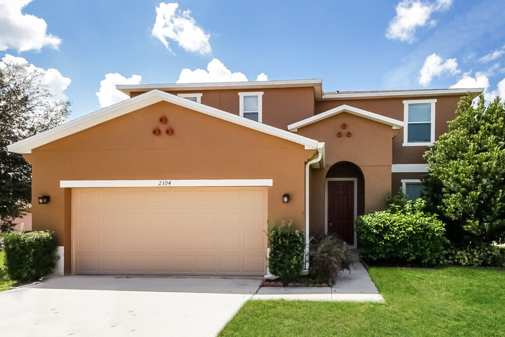 2394 Yellow Grass Ct in Apopka, FL - Building Photo