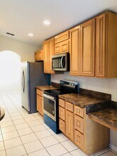 3141 Stonehurst Cir in Kissimmee, FL - Building Photo - Building Photo