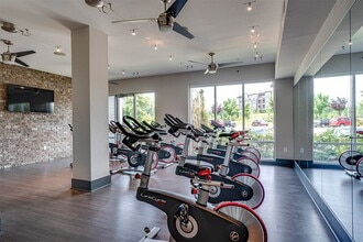 Cortland Midtown East in Raleigh, NC - Foto de edificio - Building Photo