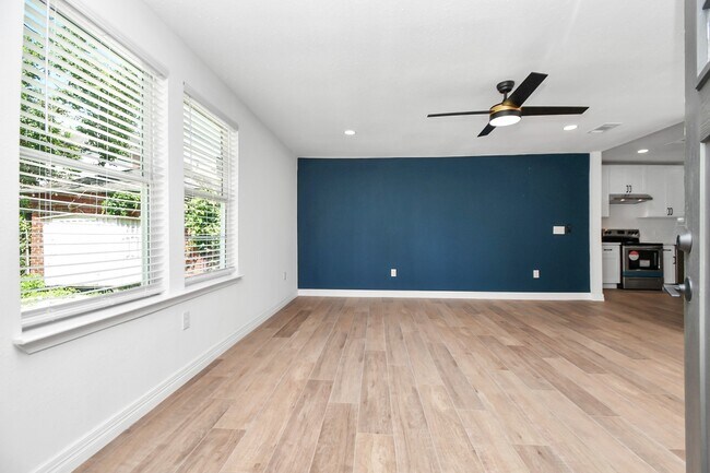 property at 2812 Truxillo St