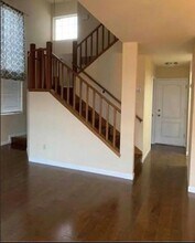 1638 Birdhaven Way in Pittsburg, CA - Foto de edificio - Building Photo