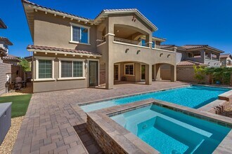 307 Oakrun Ct in Las Vegas, NV - Building Photo - Building Photo
