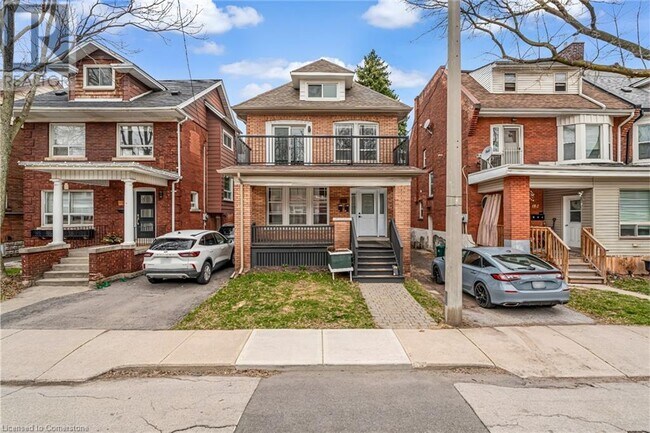 184 Burris St in Hamilton, ON - Building Photo - Building Photo