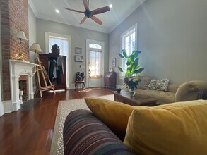 2123 N Villere St in New Orleans, LA - Building Photo - Building Photo