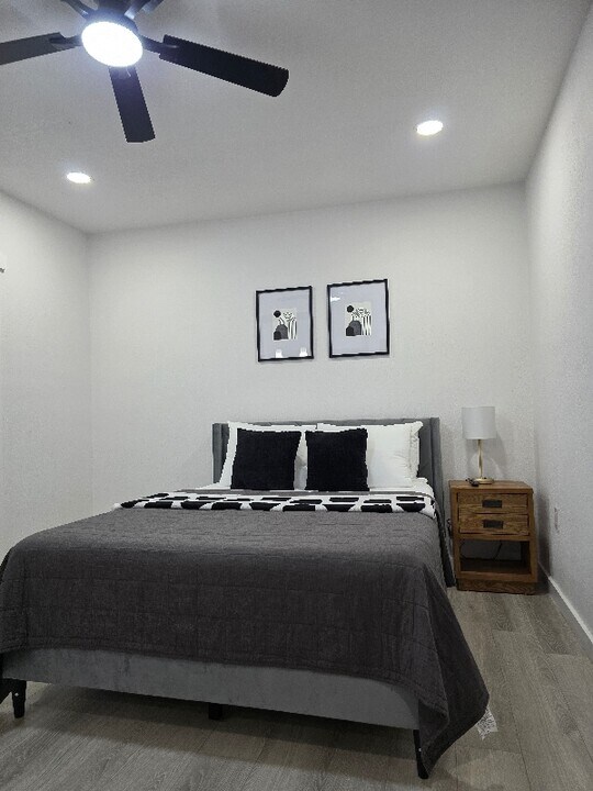 804 Royal Palm Dr in Kissimmee, FL - Foto de edificio