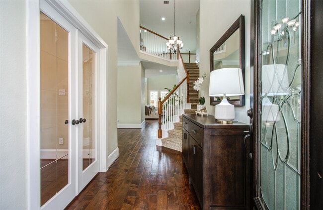 28627 Rolling Ridge Dr