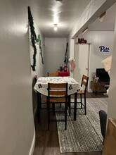 3209 Ward St, Unit 1 in Pittsburgh, PA - Building Photo - Building Photo