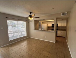 781 Country Pl Dr in Houston, TX - Building Photo - Building Photo