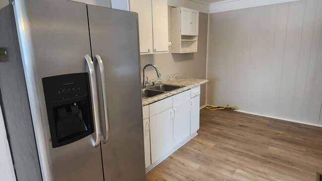 1608-1608 1/2 Avenue B in Olean, NY - Building Photo - Building Photo