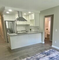 609 Market St S in Shakopee, MN - Building Photo