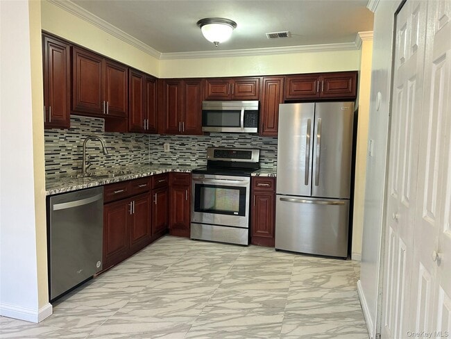 property at 216 Springmeadow Dr