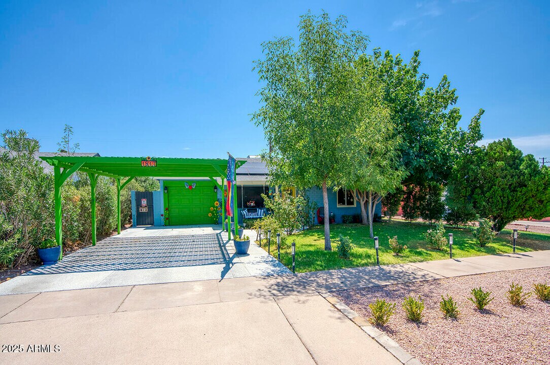 1817 N 21st St in Phoenix, AZ - Building Photo