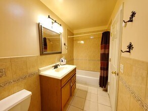 27 Jewett Ave in Jersey City, NJ - Building Photo - Building Photo