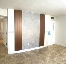 1240 SE 28th Ct in Homestead, FL - Building Photo - Building Photo