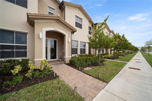 26431 SW 148th Ave in Naranja, FL - Building Photo - Building Photo