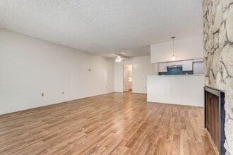 230 Pacific St in Santa Monica, CA - Building Photo - Building Photo