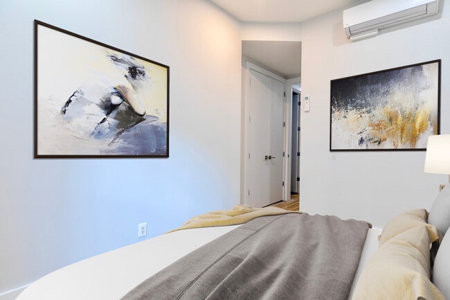 205 East 31st Street in New York, NY - Foto de edificio - Building Photo