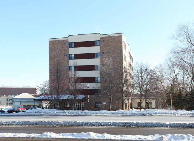 Walker on the River in Anoka, MN - Building Photo - Building Photo