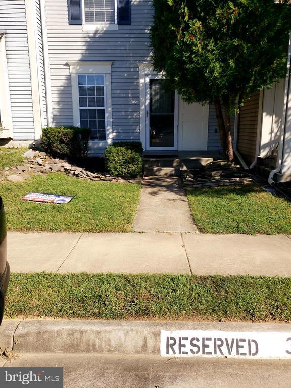 property at 7247 Parson's Ct