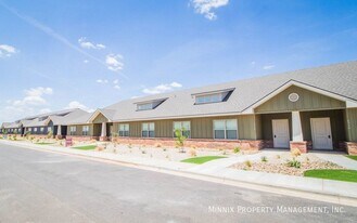 6916 21st. St. in Lubbock, TX - Building Photo