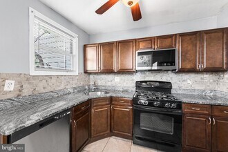 3088 Weikel St in Philadelphia, PA - Building Photo - Building Photo