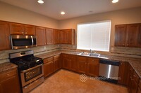 10548 La Campana St in Las Vegas, NV - Building Photo - Building Photo