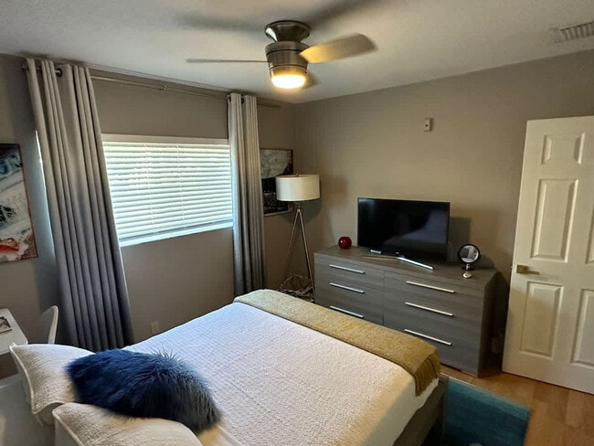 1423 Holly Heights Dr in Fort Lauderdale, FL - Building Photo - Building Photo