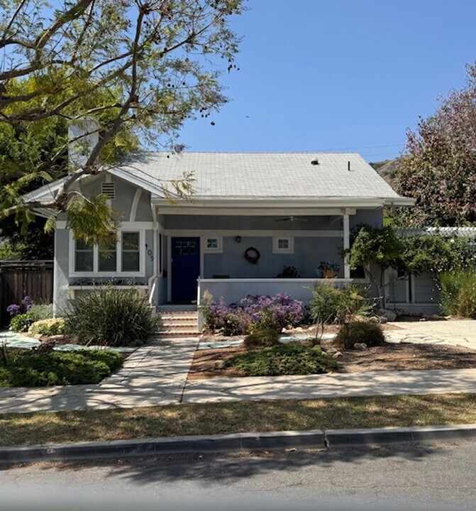 409 Blaine Ave in Fillmore, CA - Building Photo
