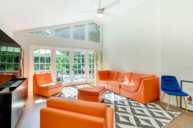 property at 15 S Lawsona Blvd