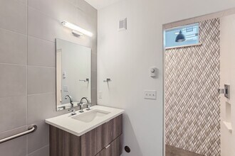 854 NE 89th St in Seattle, WA - Building Photo - Building Photo