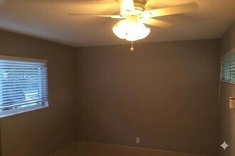 704 NE 23rd Ave, Unit 2 in Pompano Beach, FL - Building Photo - Building Photo