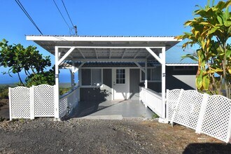 83-5481-5481 Mamalahoa Hwy in Captain Cook, HI - Building Photo - Building Photo