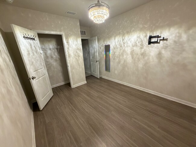 327 Raspberry Rd in Fort Pierce, FL - Building Photo - Building Photo