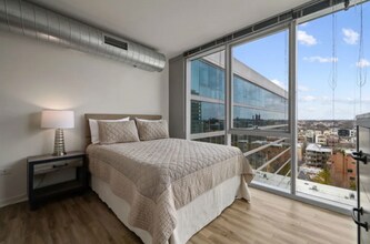3720 N Halsted St in Chicago, IL - Building Photo - Building Photo