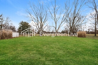 5732 Cromley Dr in Milford, OH - Building Photo - Building Photo