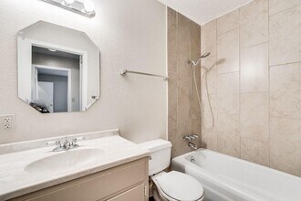 2611 Ektom Dr in Austin, TX - Building Photo - Building Photo