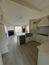 3723 Westmeadow Dr in Houston, TX - Building Photo - Building Photo