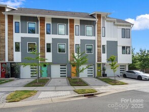 2653 Shenandoah Ave in Charlotte, NC - Building Photo - Building Photo
