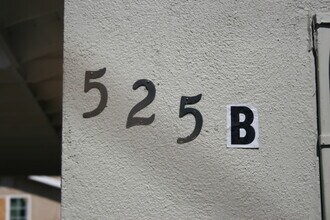 525 Goodman St in Bakersfield, CA - Building Photo - Building Photo