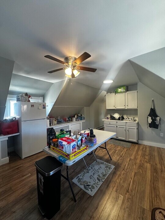 59 Merriam Pkwy in Leominster, MA - Foto de edificio