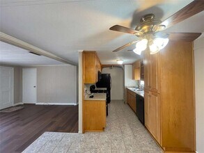 693 Bluebird Dr SE in Conyers, GA - Building Photo - Building Photo