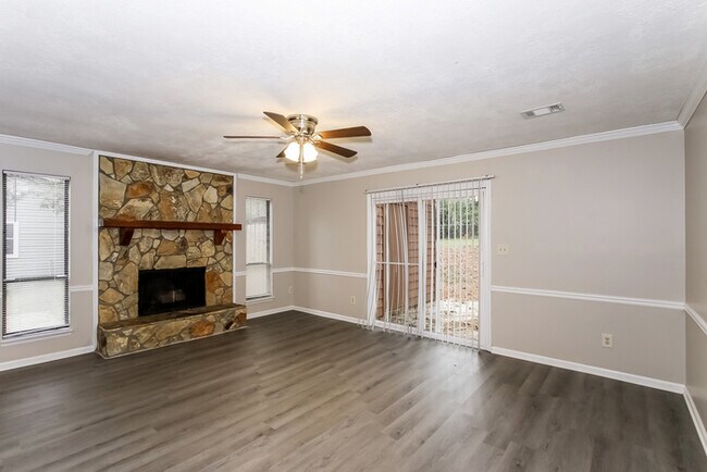 333 Stagecoach Way in Martinez, GA - Building Photo - Building Photo